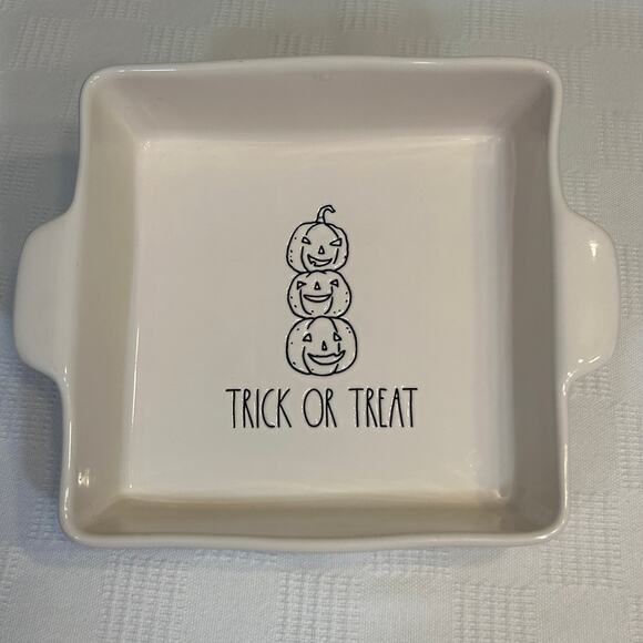Rae Dunn Trick Or Treat Casserole Dish 8x8 Square Pumpkins Artisan Collection - Picture 2 of 11